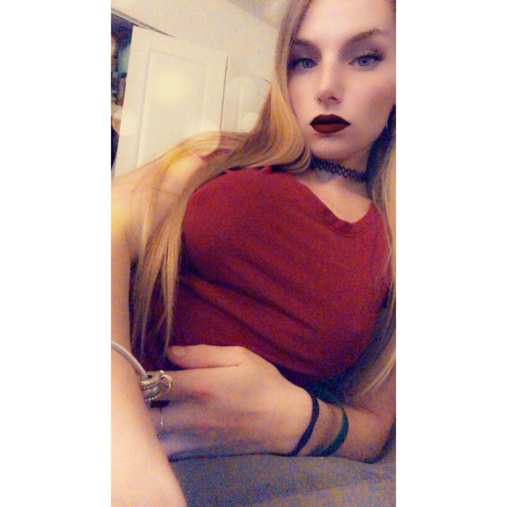 Meet your Posher, Amanda